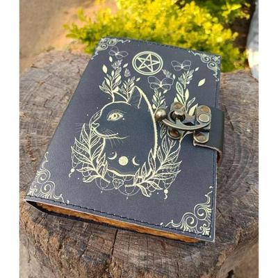 Grimoire dagboek Leerprint caltic cat dagboek Leeg spreukenboek van schaduwen