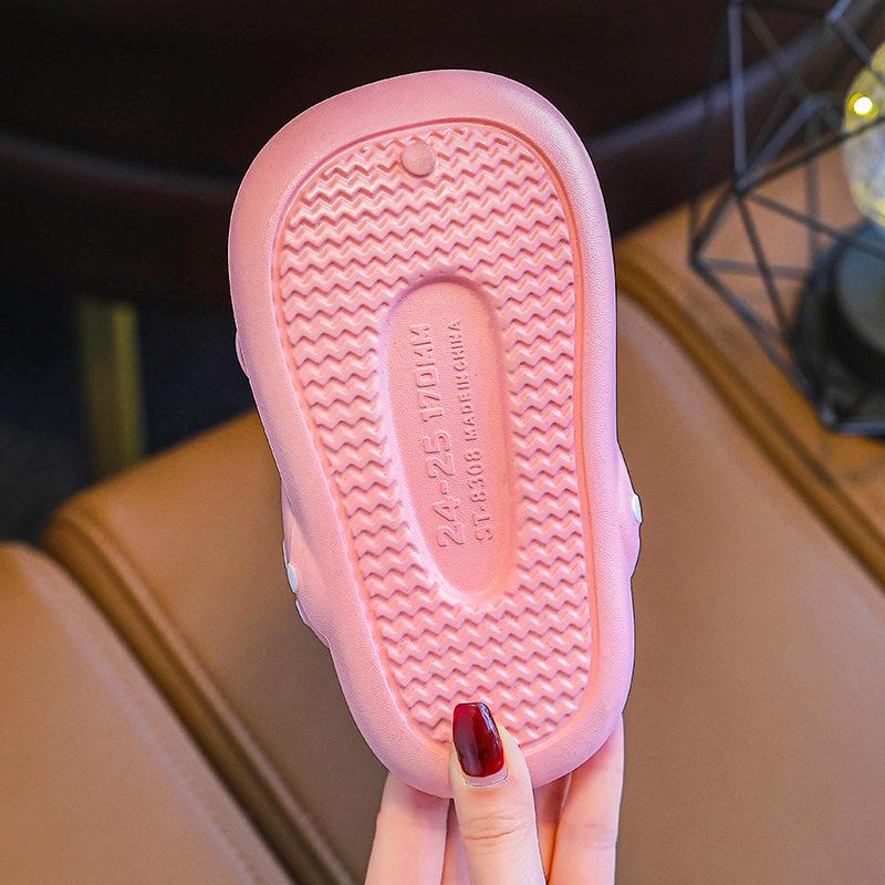 New summer children's slippers, baby garden shoes, children's sandals, cute and adorable girls' sandals