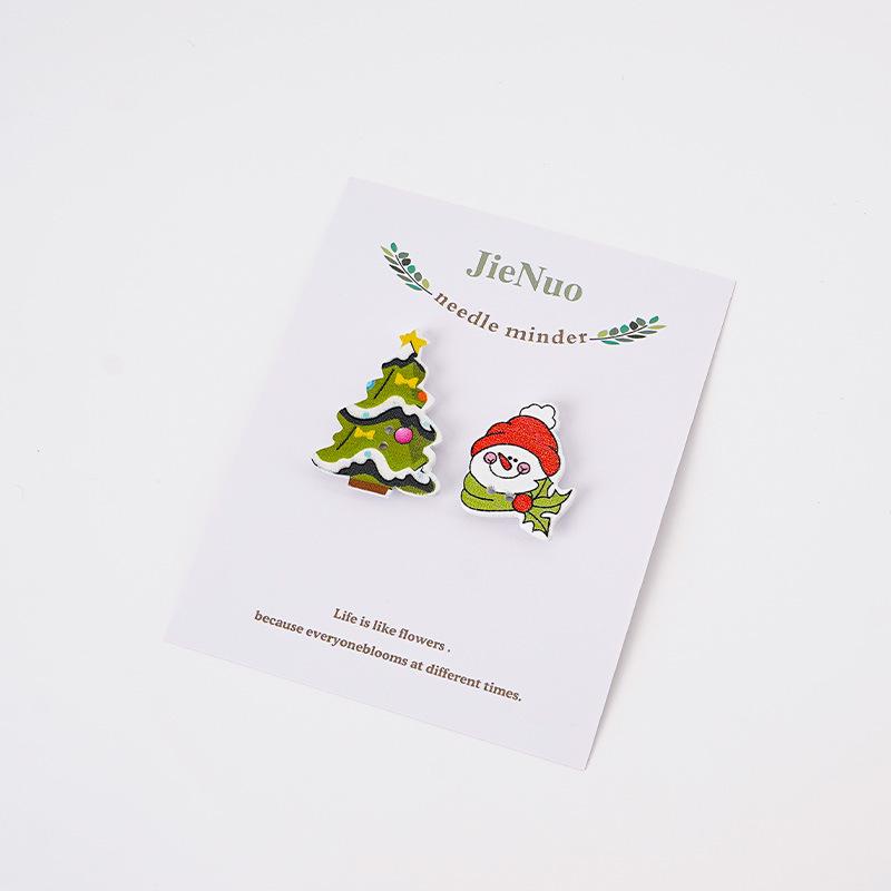 Christmas Series Creative Cartoon Elk Santa Claus Pumpkin Needle Aspirator Cute Animal Magnetic Needle Accessories Random pattern