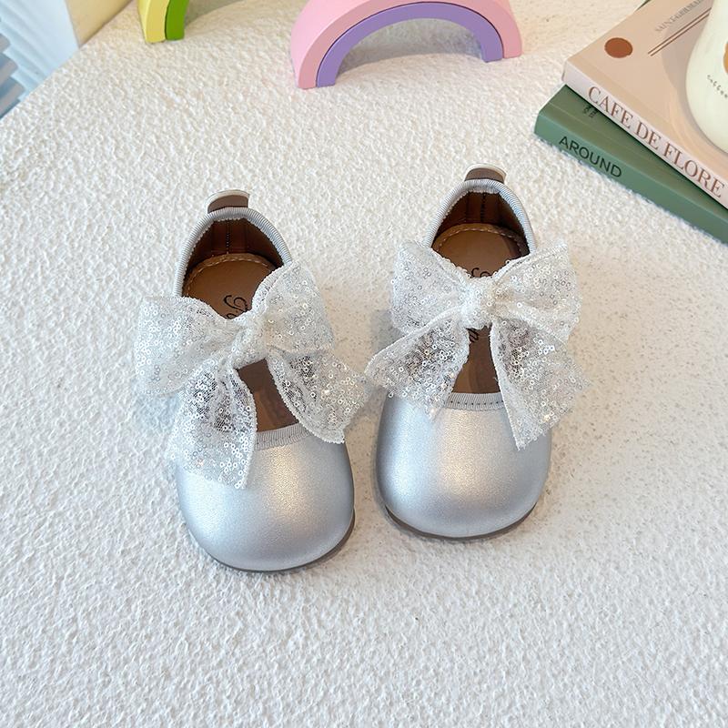

Girls Dance Performance Shoes Black Kids Princess Shoes Mesh Lace Bow 2025 New Girls Flat Shoes Round Toes Elegant Ins Trendy 22 серебряный