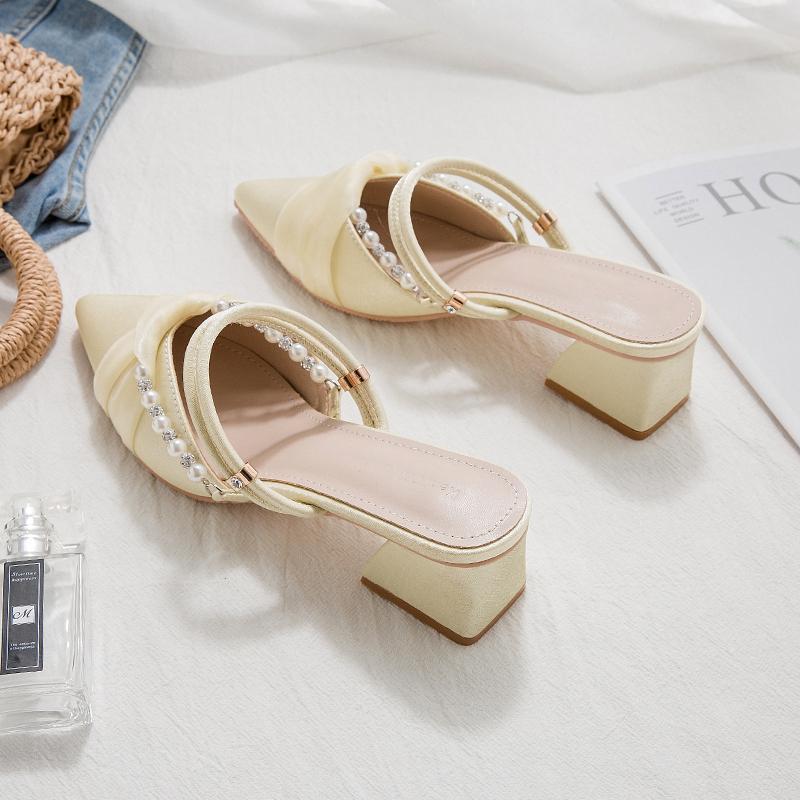 Wiosenne i letnie buty na średnim obcasie Damskie francuskie półdragowe sandały dwuczęściowe Sandały z owiniętą głową Szpiczaste grube obcasy Buty damskie