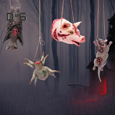 Halloweenská závěsná dekorace Realistická strašidelná visící krysa Prasečí hlava Pavouk Netopýr Dekorace Rekvizita pro strašidelný dům na Halloweenskou párty