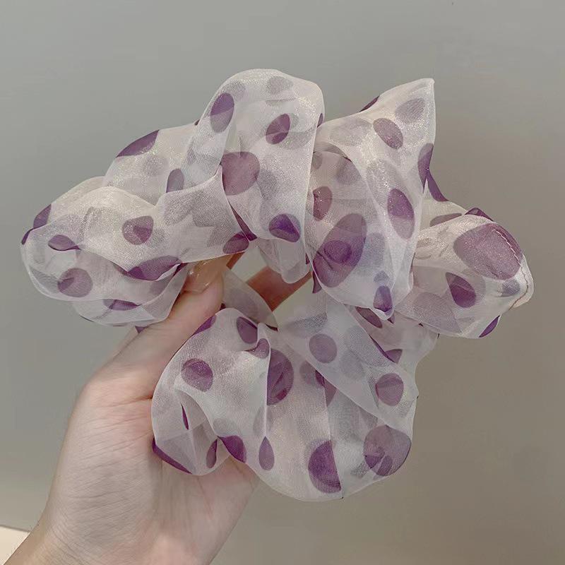 Летняя фиолетовая резинка-скранчи из атласной сетки в горошек - Высокоэластичная женская резинка для волос