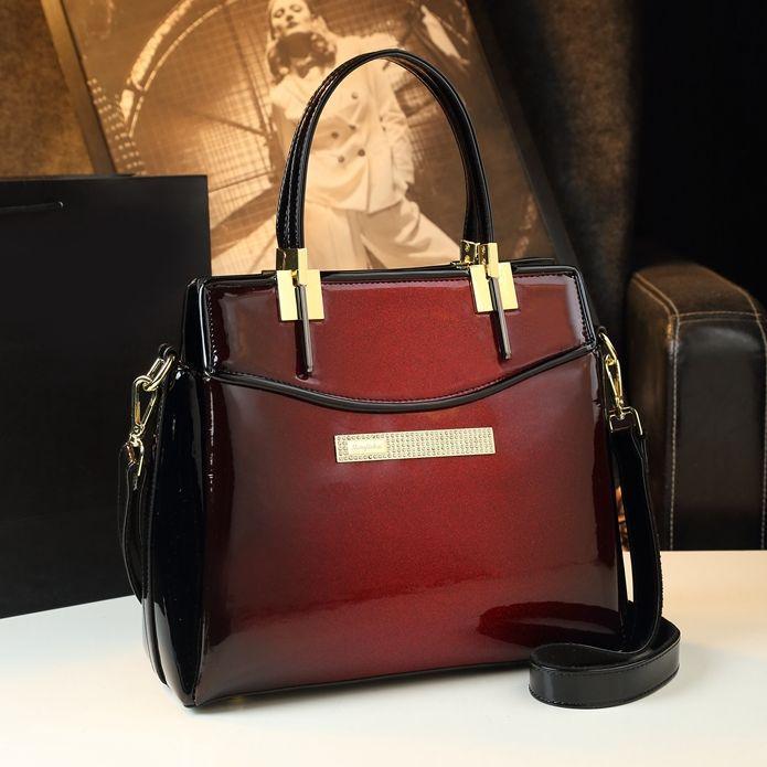 

Модная атмосферная простая большая сумка из натуральной кожи 2025 новая большая вместимость портативная сумка кроссбоди тоут