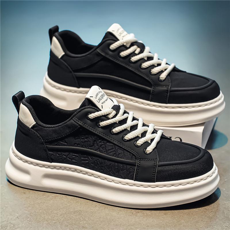 New Men's Classic Four Seasons Fashion Low Top Skateboarding Shoes Comfortable Soft Sole Sneakers