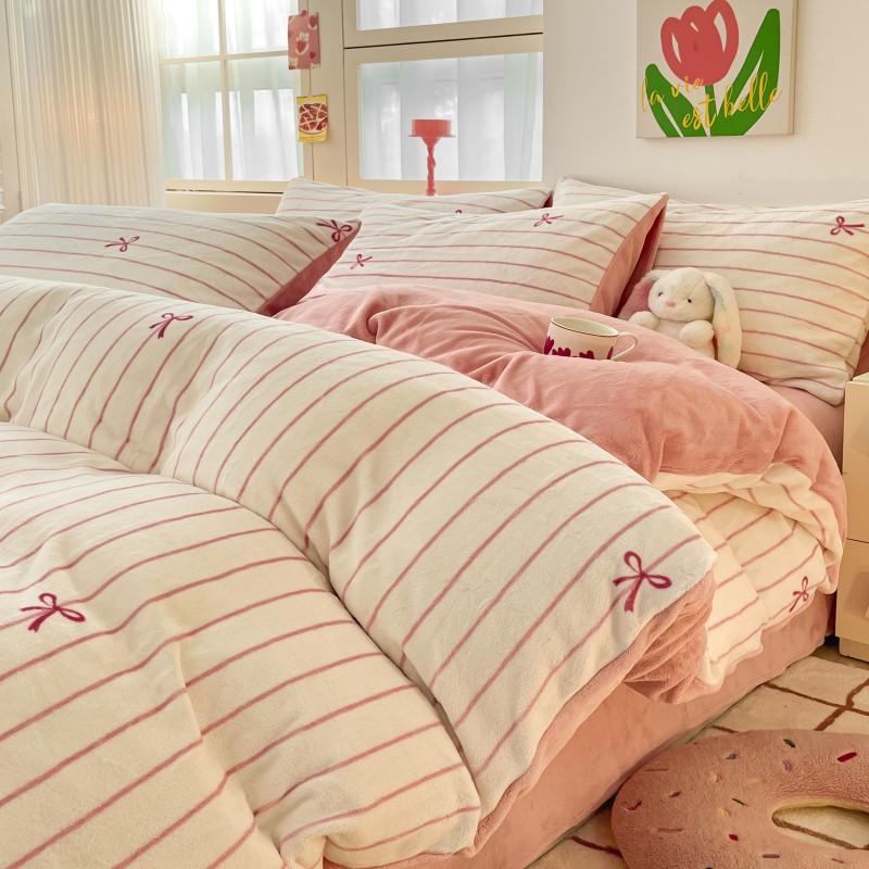 Thickened Milk Fleece Bed Four-Piece Set, Fleece Coral Fleece Bed Sheet Quilt Cover, Bedding Three-Piece Set