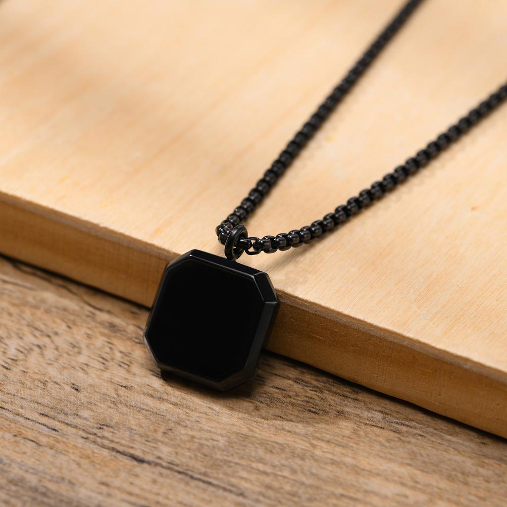 Vnox Quadratische Naturstein Halsketten für Herren, Stilvoller Punk Edelstahl Geometrisches Polygon Anhänger Junge Männliches Geschenk Schmuck