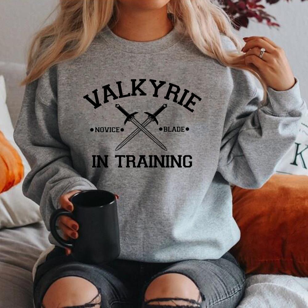 Valkyrie In Training Sweatshirt Sarah J Maas Sweatshirts ACOTAR Hoodie Night Court Boknördig Gåva Unisex Långärmade Pullovers Toppar