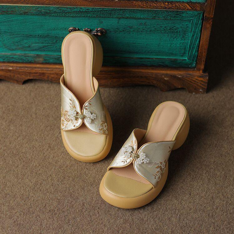 New national style Chinese soft leather open-toed half-tow thick-soled thick-heeled versatile cool slippers women wear one-word with high-heeled sanda