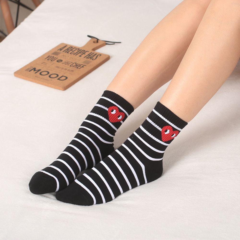 

Женские женские полосатые корейские мягкие черно-белые носки, хлопковые носки, повседневные носки до щиколотки