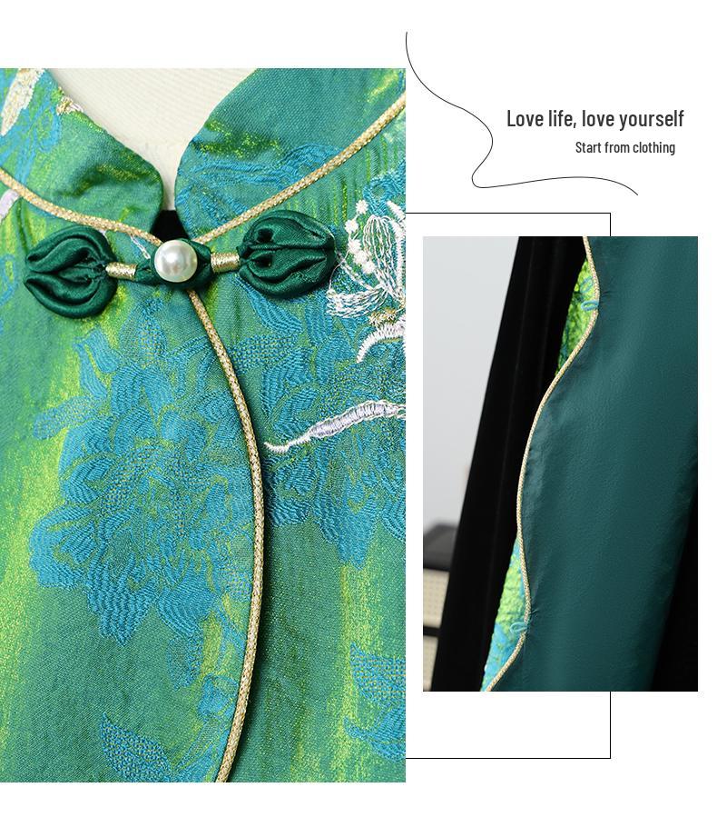 Elegant Spring Embroidered Vest for Mothers - Stand-up Collar with Frog Button, Slimming Fit for Middle-aged and Elderly Women