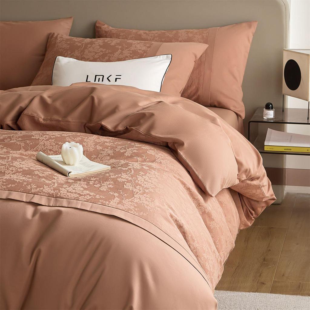 Luxurious 100s All-Cotton Mother-Baby Bedding Set: Warm, Skin-Friendly Jacquard, Four-Piece