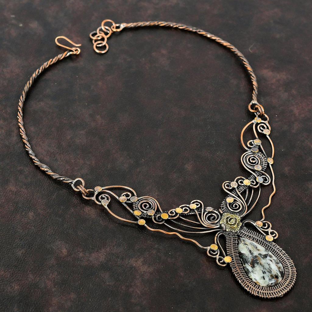 Astrophyllit Halskette Kupferdraht gewickelte Halskette Handgefertigter Schmuck Verstellbare Halskette Edelstein Halskette Geschenk für Mama Kupferdraht Schmuck