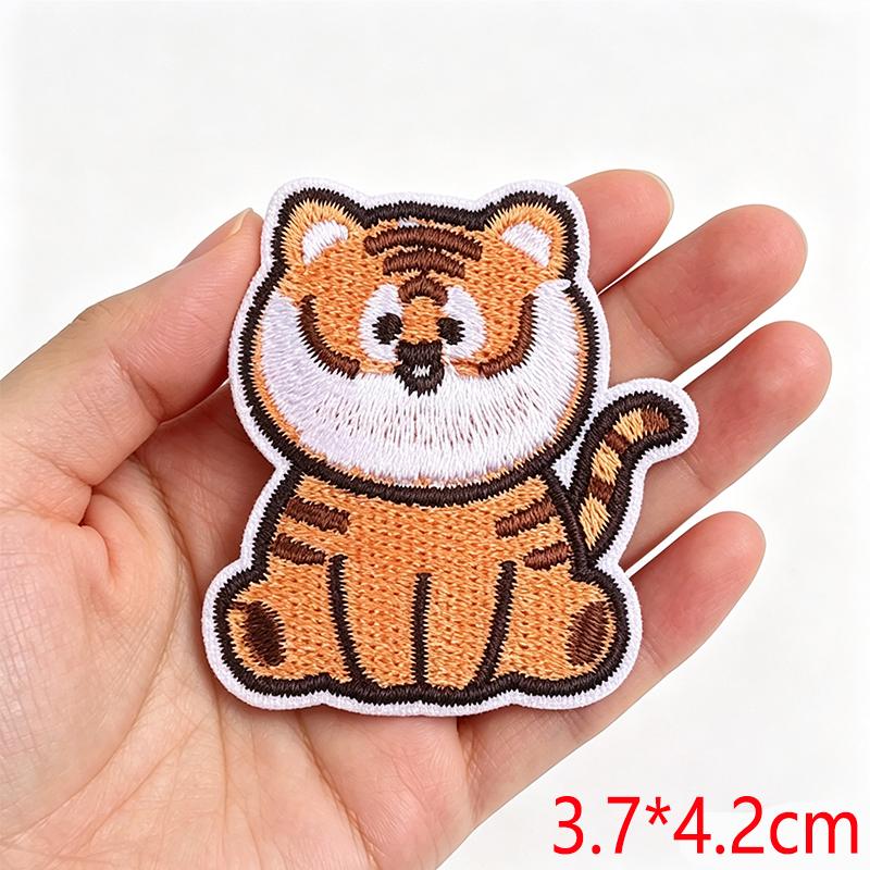 Cartoon Cute Small Animal Embroidered Iron On Patch DIY for Hats Jeans Backpack Clothing Sew Sticker Decoration Cap