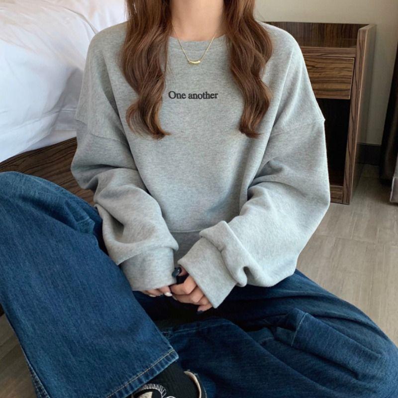 Mode Pullover Damen Herbst und Winter Rundhals Kurzer Abschnitt Langarm Tops Weiblich Lose Keine Kappe