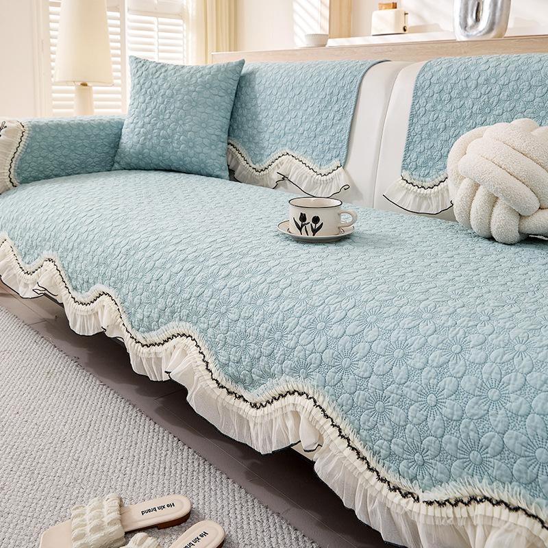 

French cream style sofa cover, a whole straight row sofa cover, high-end leather non-slip sofa cushion 45 * 45cm Pillow Cover