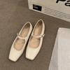 Scarpe basse a tacco spesso Mary Jane da donna con punta quadrata retrò bocca bassa versione coreana stile fata delicata nuove primavera e autunno 2024