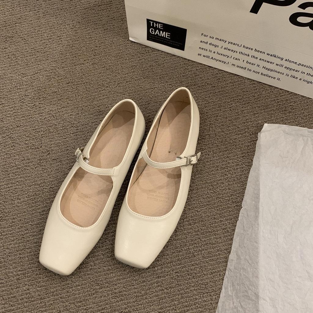 Scarpe basse a tacco spesso Mary Jane da donna con punta quadrata retrò bocca bassa versione coreana stile fata delicata nuove primavera e autunno 2024