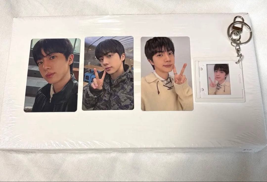 [Б/У] BTS ARIRANG weverse ДЖИН фотокарточка крепление брелок