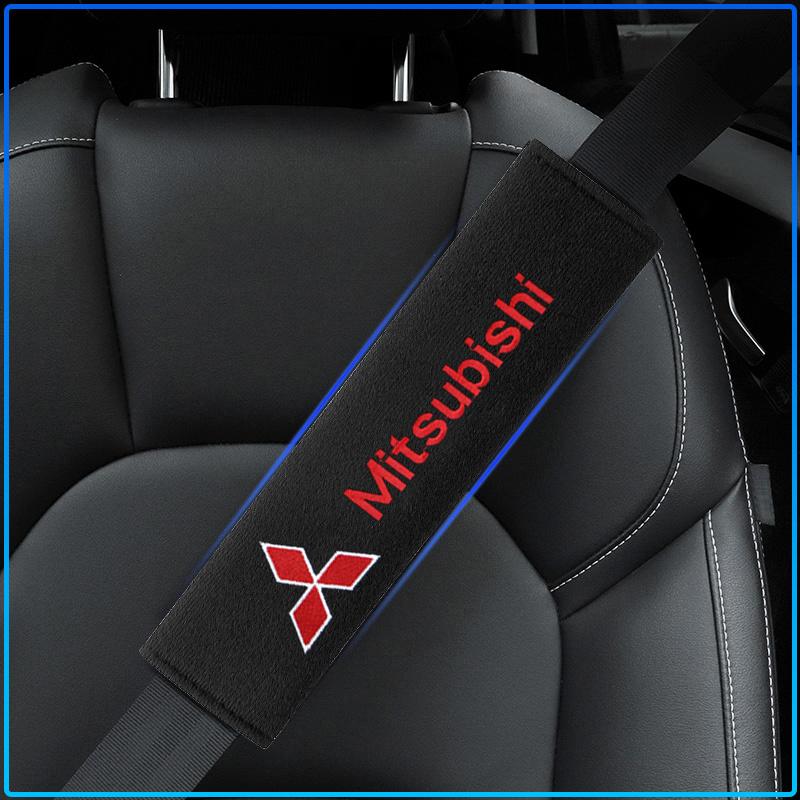 2Pcs Car Safety Belt Shoulder Cover Pad Plush Seat Belt Shoulder For Mitsubishi Lancer Lancer ASX Outlander 2 3 Pajero Mirage Exzos Pajero 4