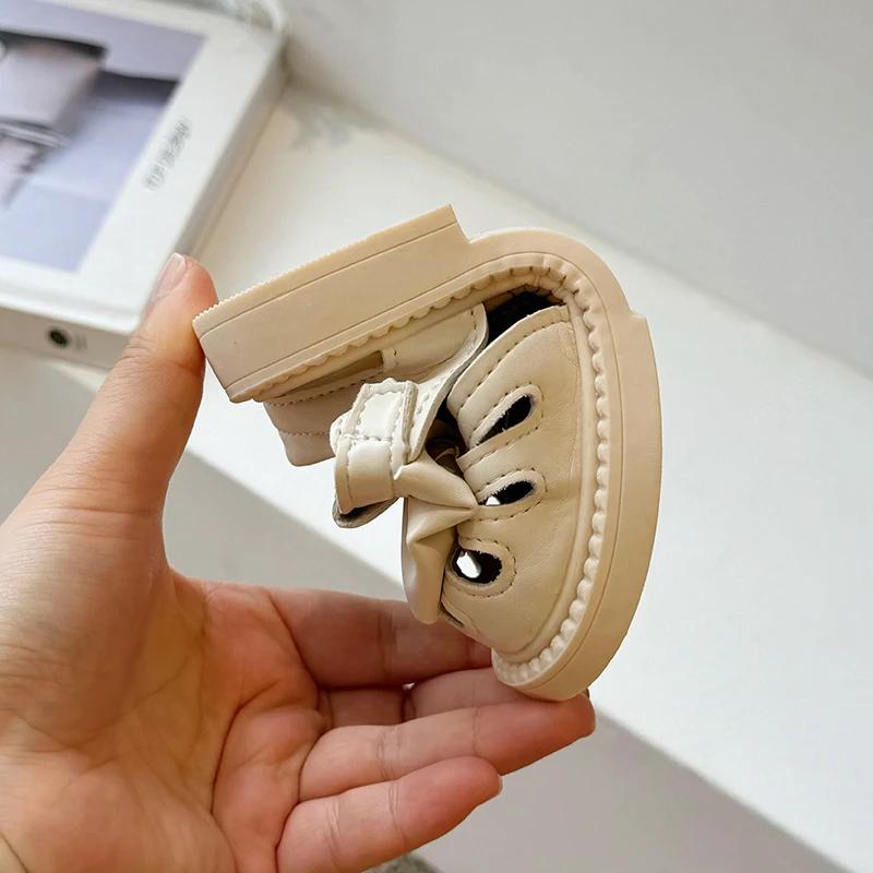 Little Girl's Sandals Hollow-out Bowknot Khaki Beige Cute Kids Sliders Hook-loop Cover Toe T-strap Stylish Children Shoes 23-36