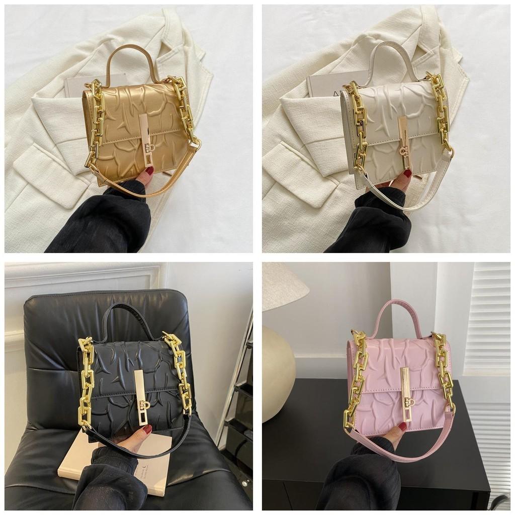 Borsa a tracolla alla moda in stile urbano in pelle PU con catena, piccola borsa morbida in più colori
