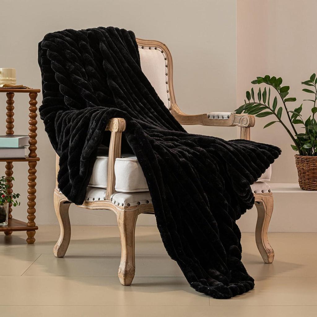 Double-Layer Super Soft Imitation Rabbit Fur Sofa Blanket