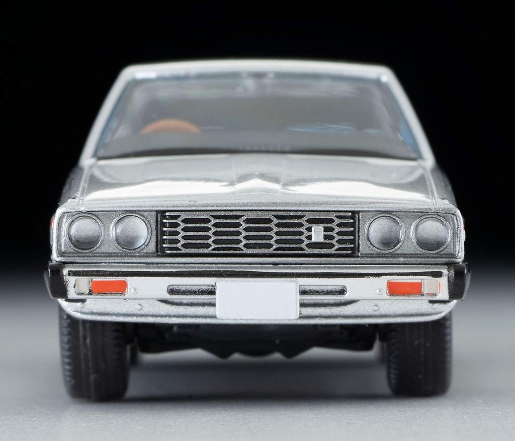 Tomytec Tomica Limited Vintage Neo Scale Nissan Skyline Hardtop Silver 1977 Model 1/64 LV-N222a GT-EX (Finished Model)