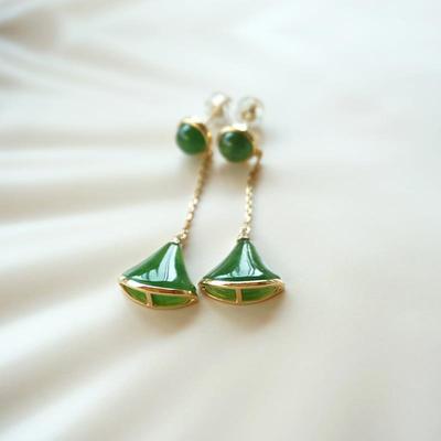 New Natural Hetian Chalcedony Green Small Fan Earrings for Women Charm Long Small Fresh and Exquisite Wedding  Jewelry