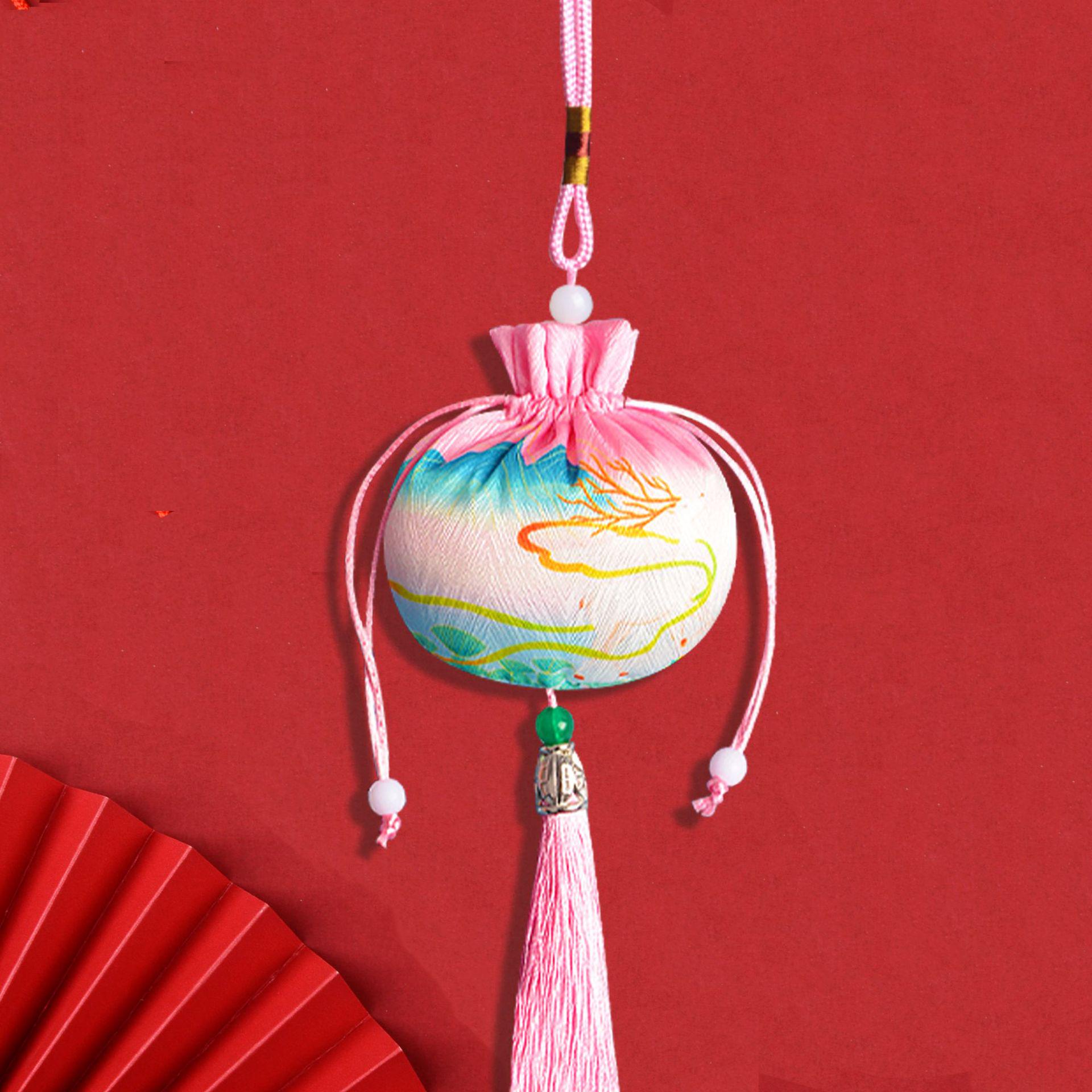 

Ancient Style Mugwort Scented Sachets: Retro Car Hanging Ornaments & Scenic Spot Gifts