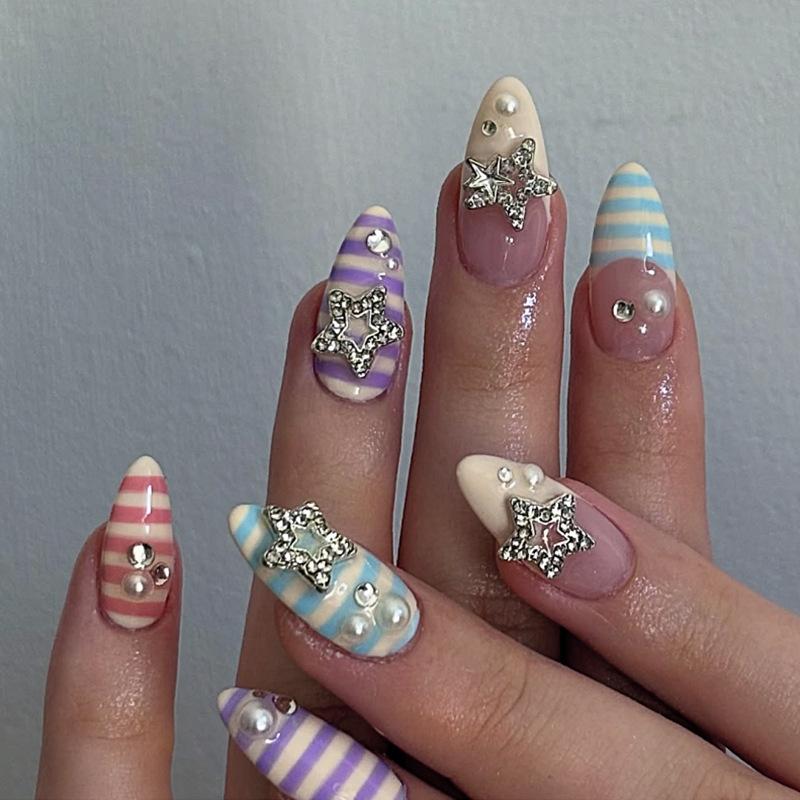 24Pcs Y2K Pink French Press On Nails 3D Metallic Silver Star Butterfly Almond False Nails Sweet Cool Wearable Manicure