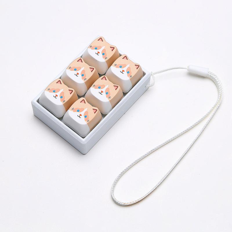 4/6 Keys Anti-Stress Pendant Keyboard Keycap Cat Fidget Keychain Finger Button Pass The Time Calming Keychain Keys