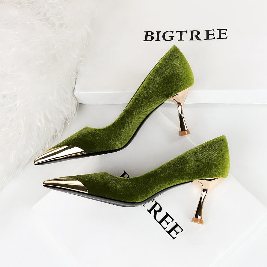 Fashion Women 7 Cm Heels Metal Pointed Women Pumps Fashion Kitten Heels Sexy Party Shoes Women Suede Lady Heels Luxury Wedding Shoes
