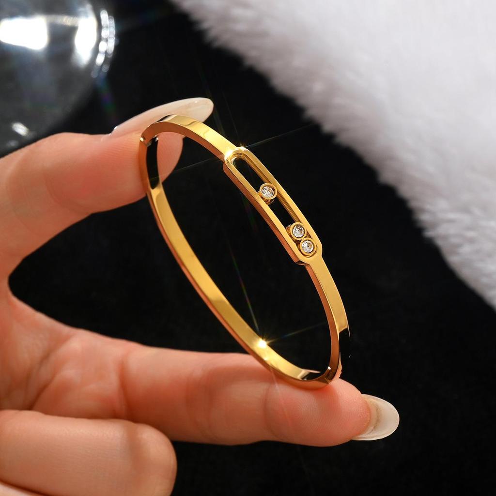 Modne Bransoletki ze Stali Nierdzewnej i Złota 18K - Wytrzymałe, Odporne na Ścieranie Bangles w Stylu Europejskim i Amerykańskim