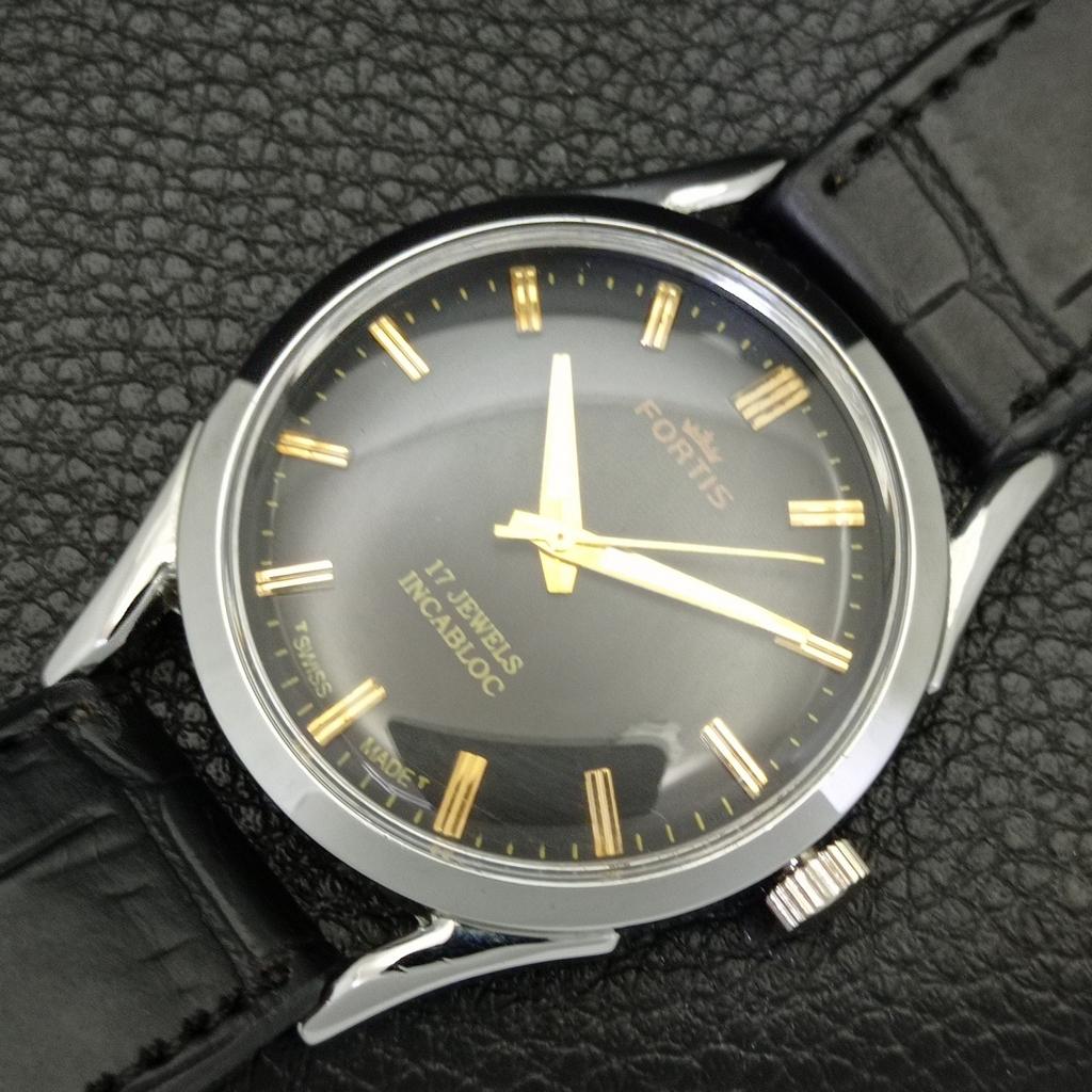 SWISS VINTAGE HAND-WINDING MENS REFURBISHED BLACK COLOR DIAL WATCH a701049-5 R205a-a701049