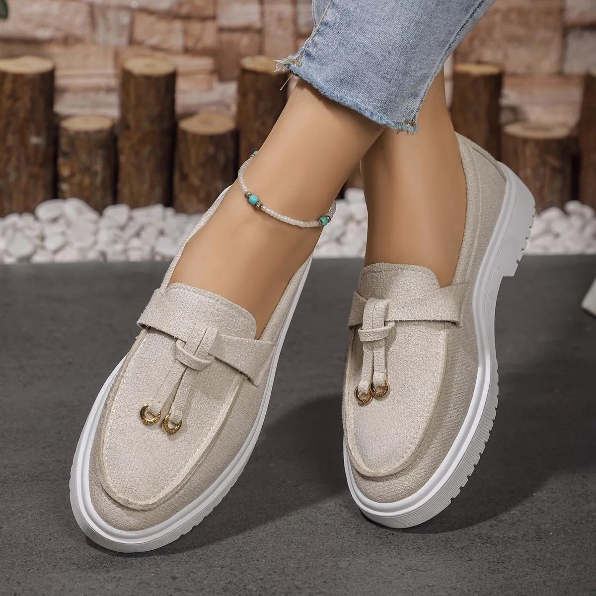 Fashion New Women s Loafers Low Heel Round Toe Women s Flat Shoes Large Size Thick Sole — фото 3