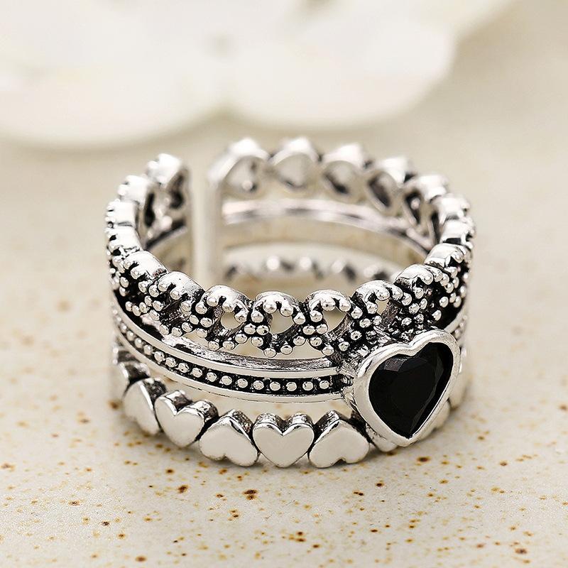 Sweet and Cool Style Ring Female, Love Hollow Heart Shape Old Feeling, Lolita Niche Model