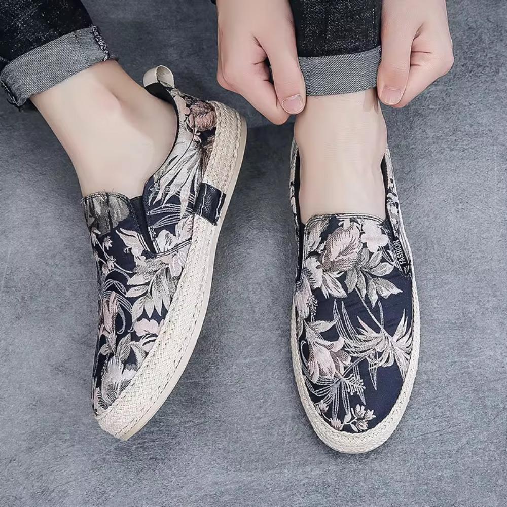 Designer Shoes Men New Breathable Fabric Slip-on Loafers Sneakers Casual Shoes Men Low Top Flower Print Canvas Men's Shoes