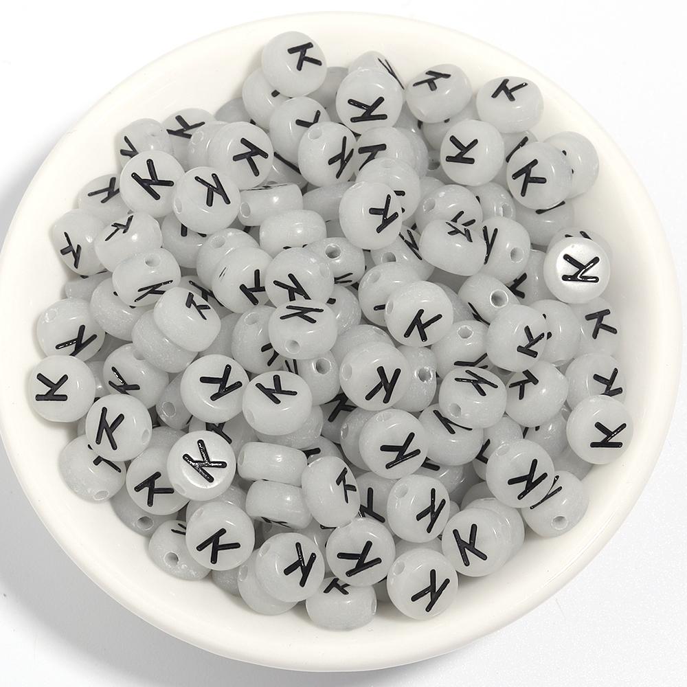 100pcs 7mm Acrylic Luminous Beads Flat Round Alphabet Loose Spacer Beads For Jewelry Making DIY Bracelets Necklace Accessories