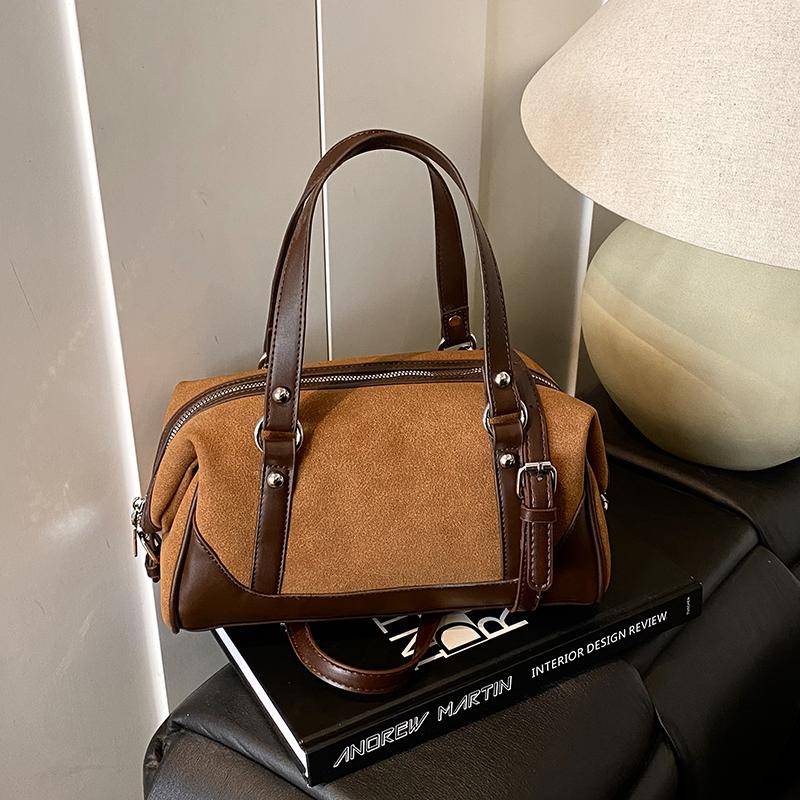 Casual Large Capaci Suede Bag Women New  Retro Brown Commuter Shoulder Bag Pillow Bag Purses and Handbags
