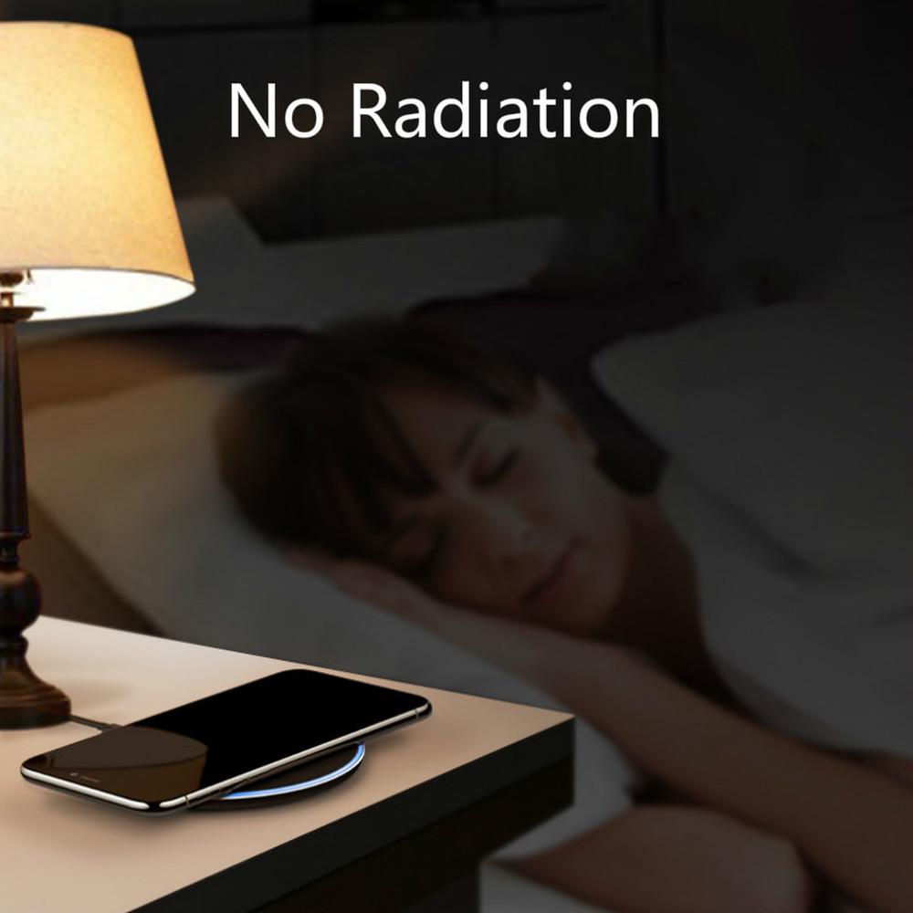 New Popular Mobile Phone Charger Wireless Charging Mobile Universal Wireless Charging Panel