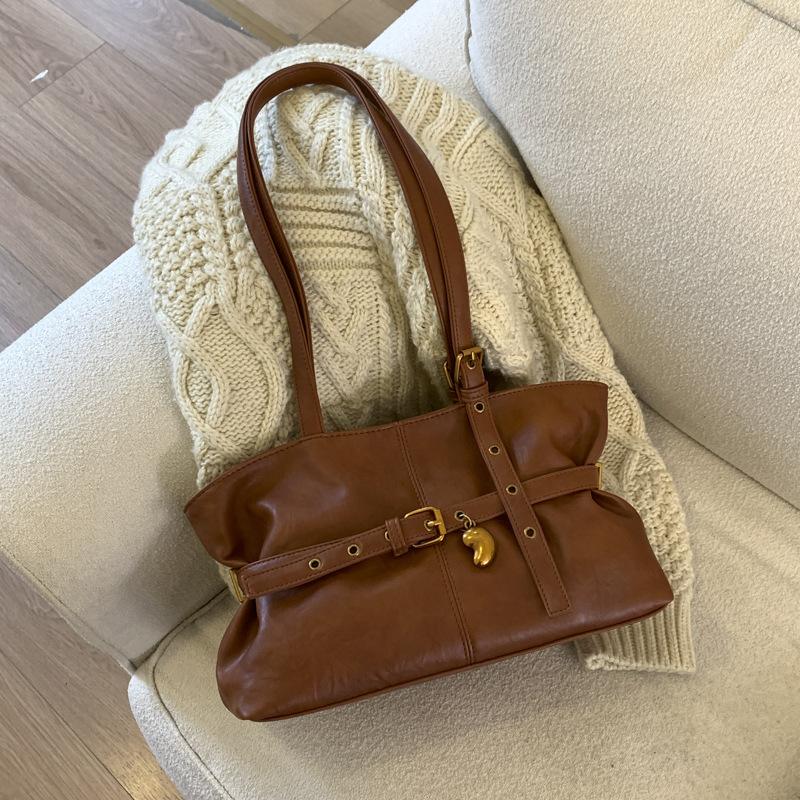 

Autumn and winter high-end sense large-capacity underarm bag women s 2025 new fashion shoulder bag commuter versatile tote bag коричневый