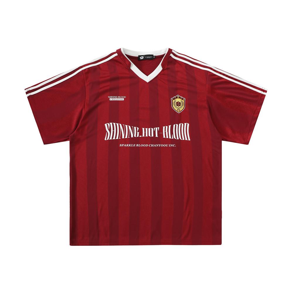 

Мужская футболка в темную полоску с короткими рукавами и буквенным принтом, повседневный пуловер в спортивном стиле с v-образным вырезом, свободная американская уличная футболка S красный