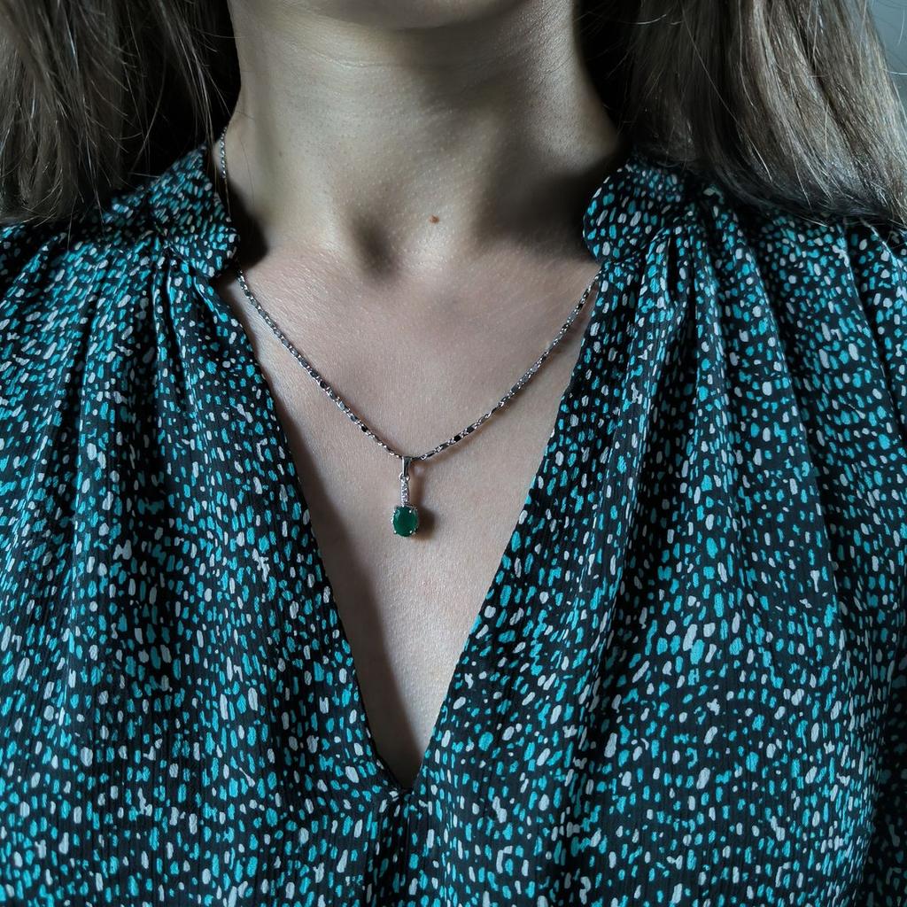 Silver Pendant with Agate (2190042)