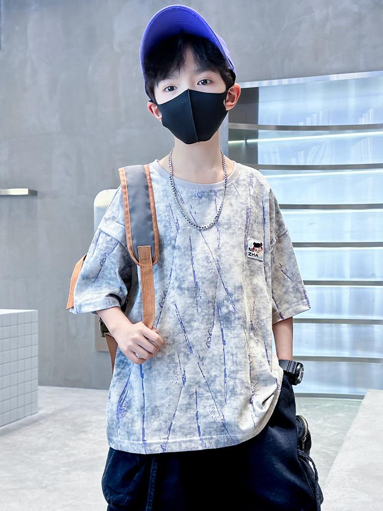 Boys' short sleeved T-shirt summer 2026 new item, medium and large children's thin design, boys' summer clothes, children's cool and stylish top t