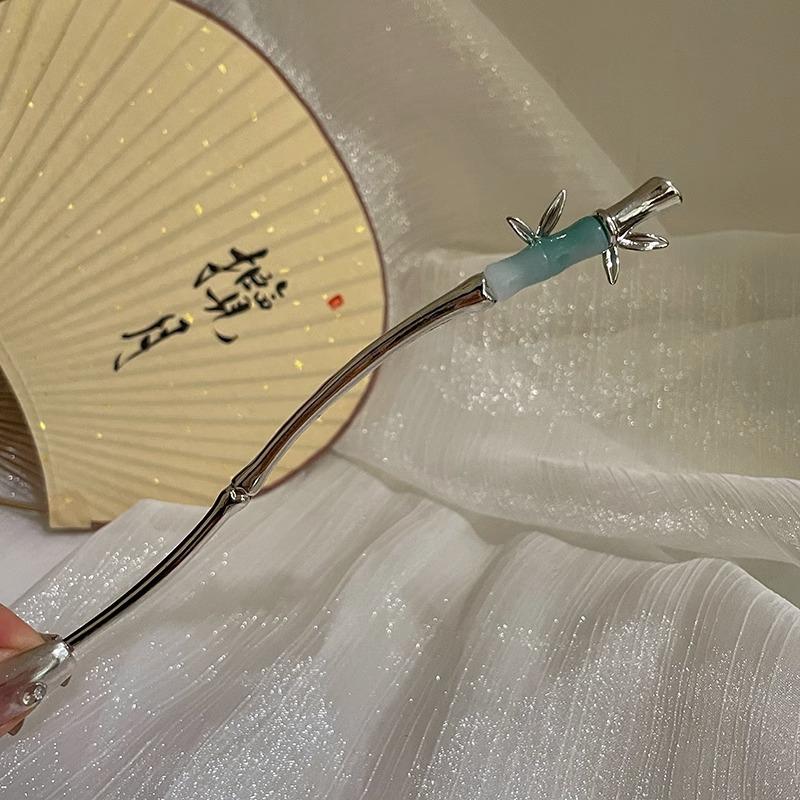 Elegant Retro Tassel Hairpin for Hanfu Updo - Women's Chinese Style Metal Hair Clip