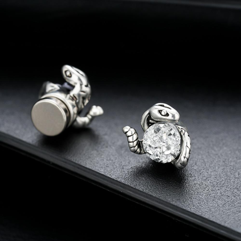 Streetwear Crystal Magnetic Ear Stud Korean Style Men Ear Cuffs Fashion Snake Clip Earrings  Party