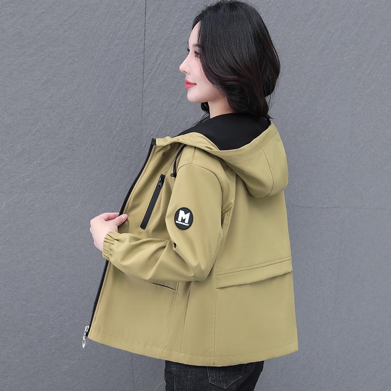 

Весна и осень 2025 Женская повседневная ветровка: Модная короткая куртка для мам среднего возраста L (100-115 kg)