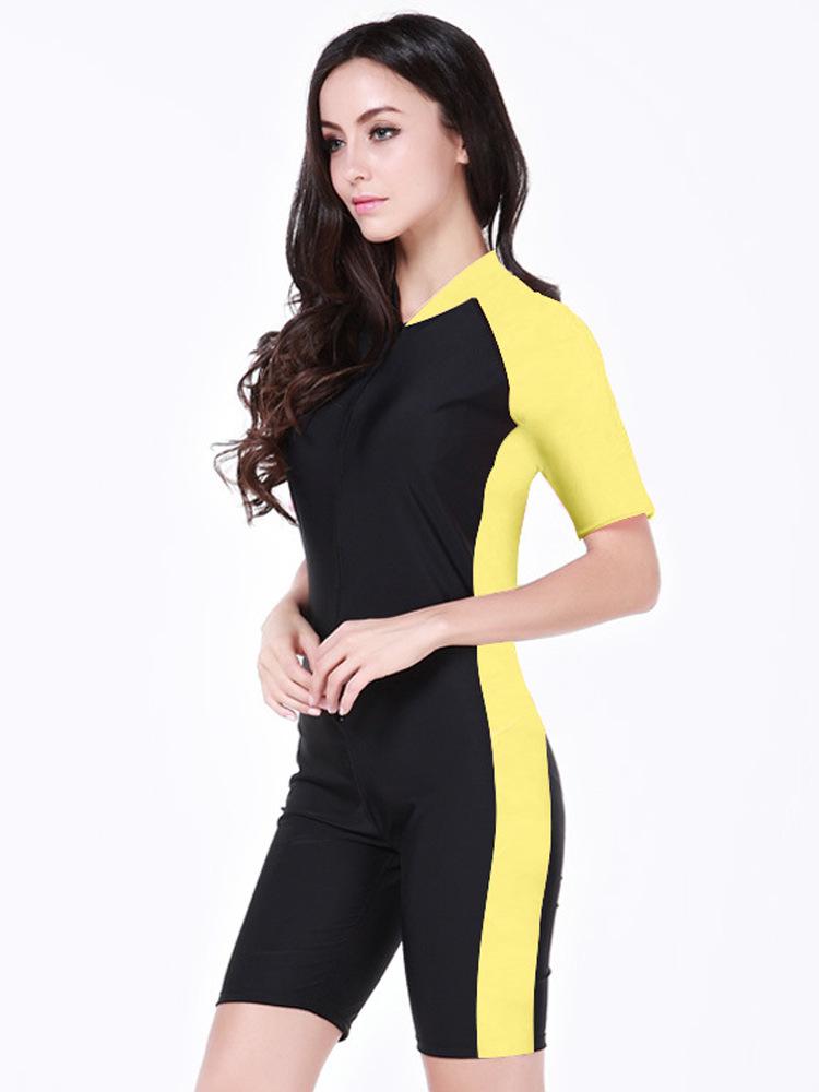 Couple's Short-Sleeve Sun Protection Diving and Surfing One-Piece Swimsuit - Women's Euro-American Style Wetsuit