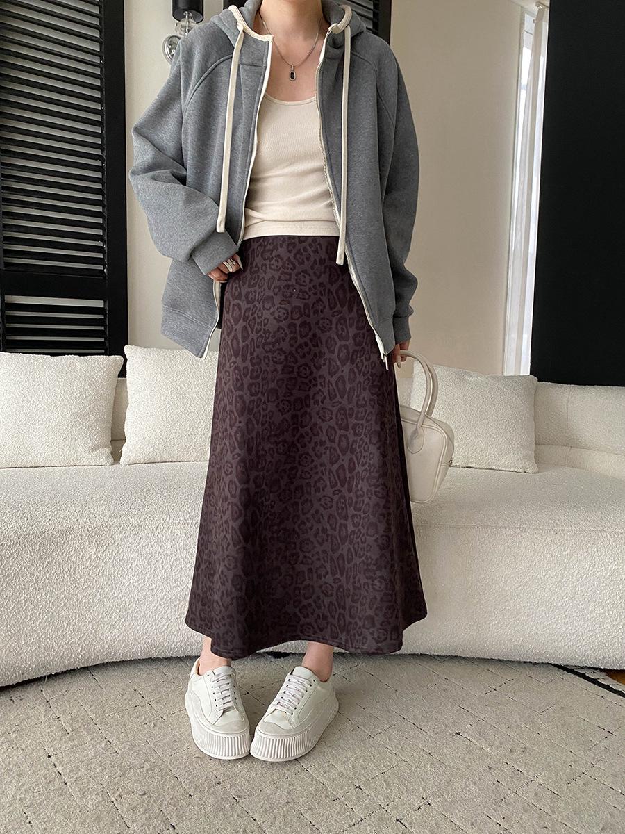 Sinan American Retro Leopard Print High Waist Velvet A-line Skirt SN8292 Medium